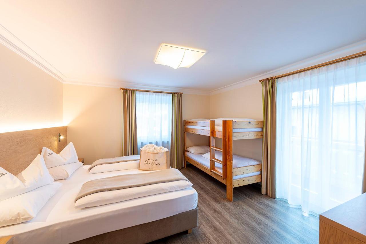 Hotel Gran Fanes コルヴァーラ・イン・バディーア エクステリア 写真